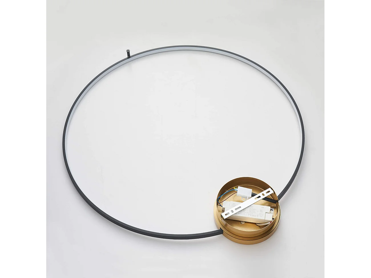 Plafonnier noir et laiton cercle LED dimmable 80 cm - Alisa