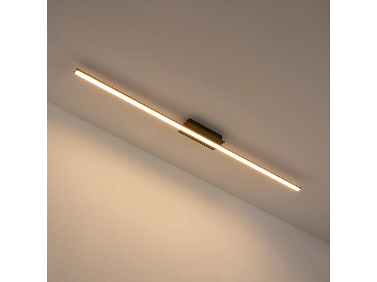 Plafonnier ou Applique murale longiligne ultra design - Nagai