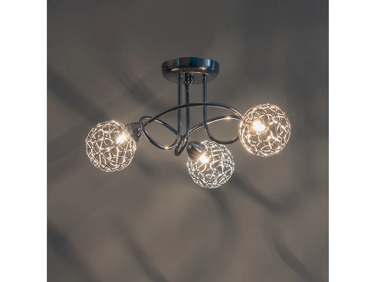 Plafonnier design 3 boules Aphyse