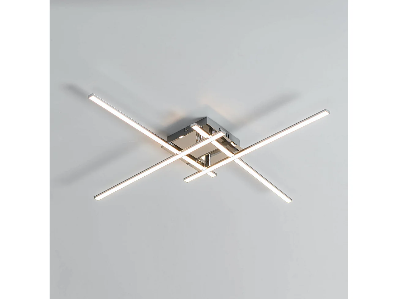 Plafonnier LED design 4 bras chromés - Yuna