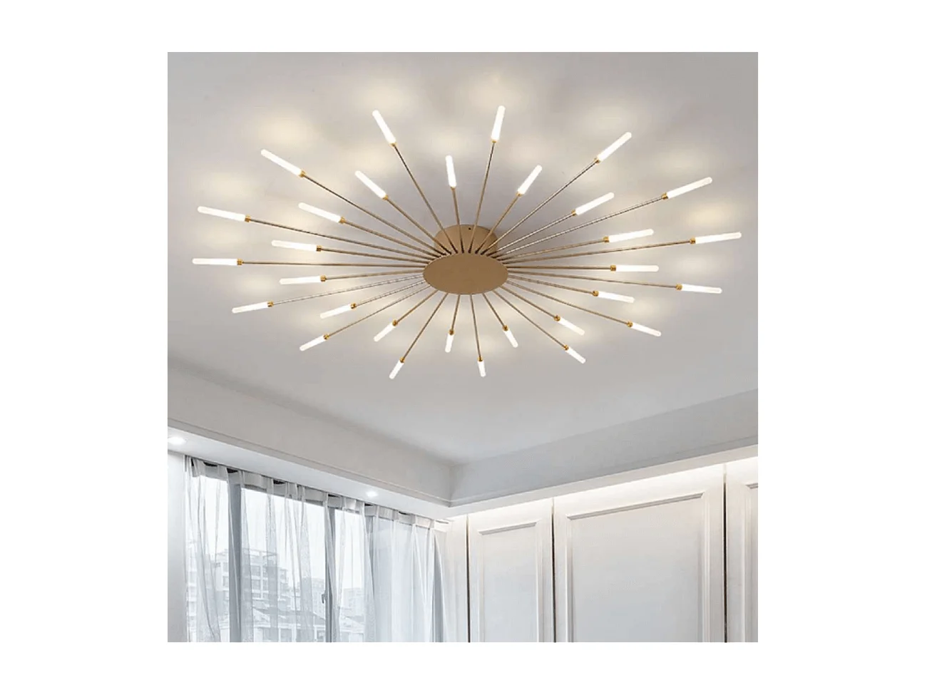 Grand plafonnier laiton bras LED forme de soleil - Isco