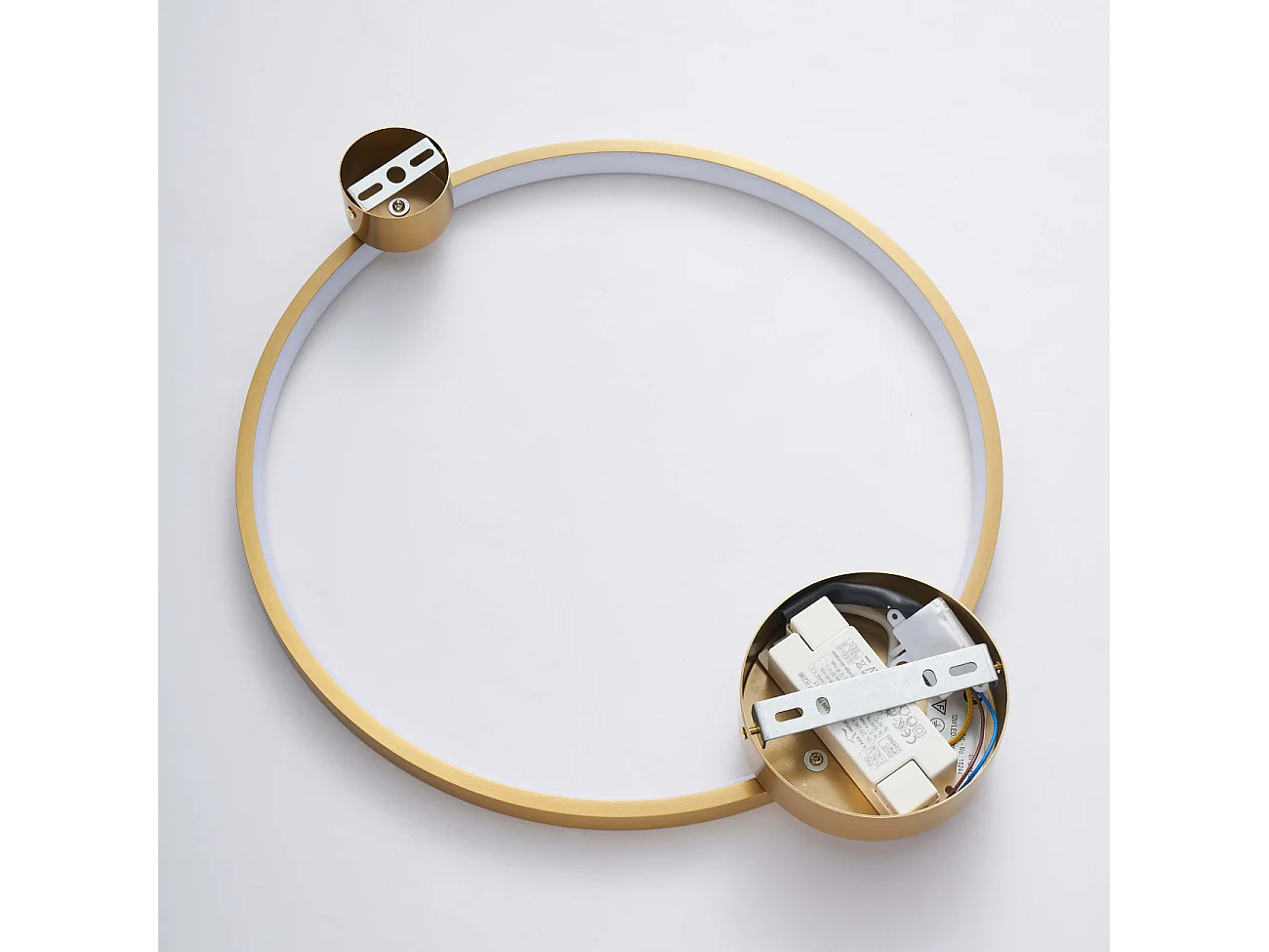 Applique murale cercle laiton minimaliste 40 cm dimmable - Ceira