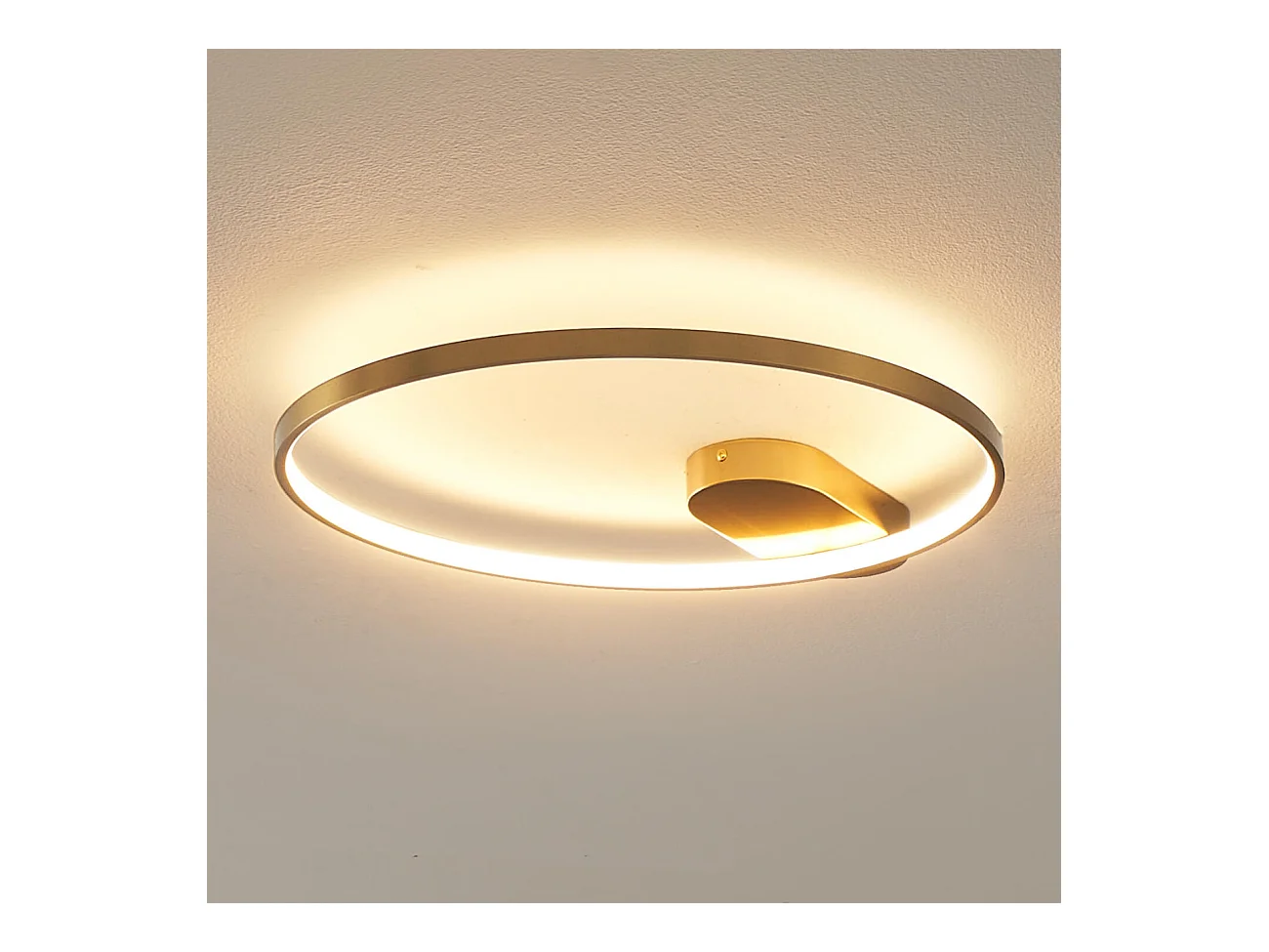 Plafonnier design cercle doré 50 cm - Evelia