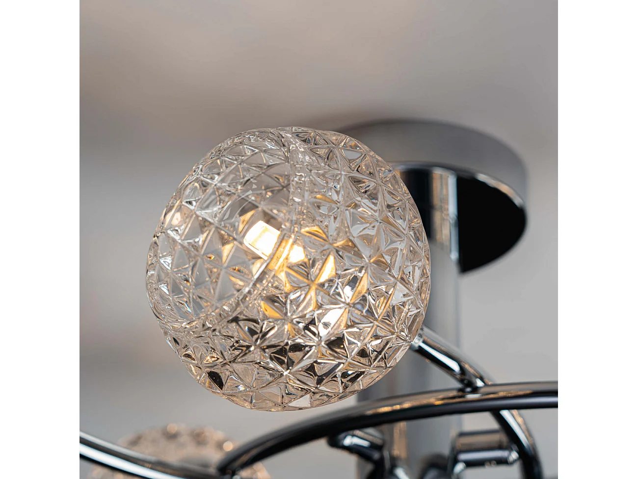 Plafonnier design à 6 sphères transparentes aux motifs graphiques - Salvati