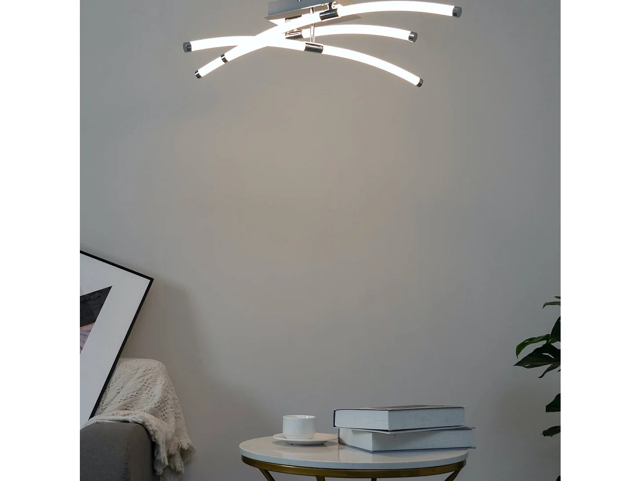 Plafonnier LED triple branche angle ajustable - Adrianna