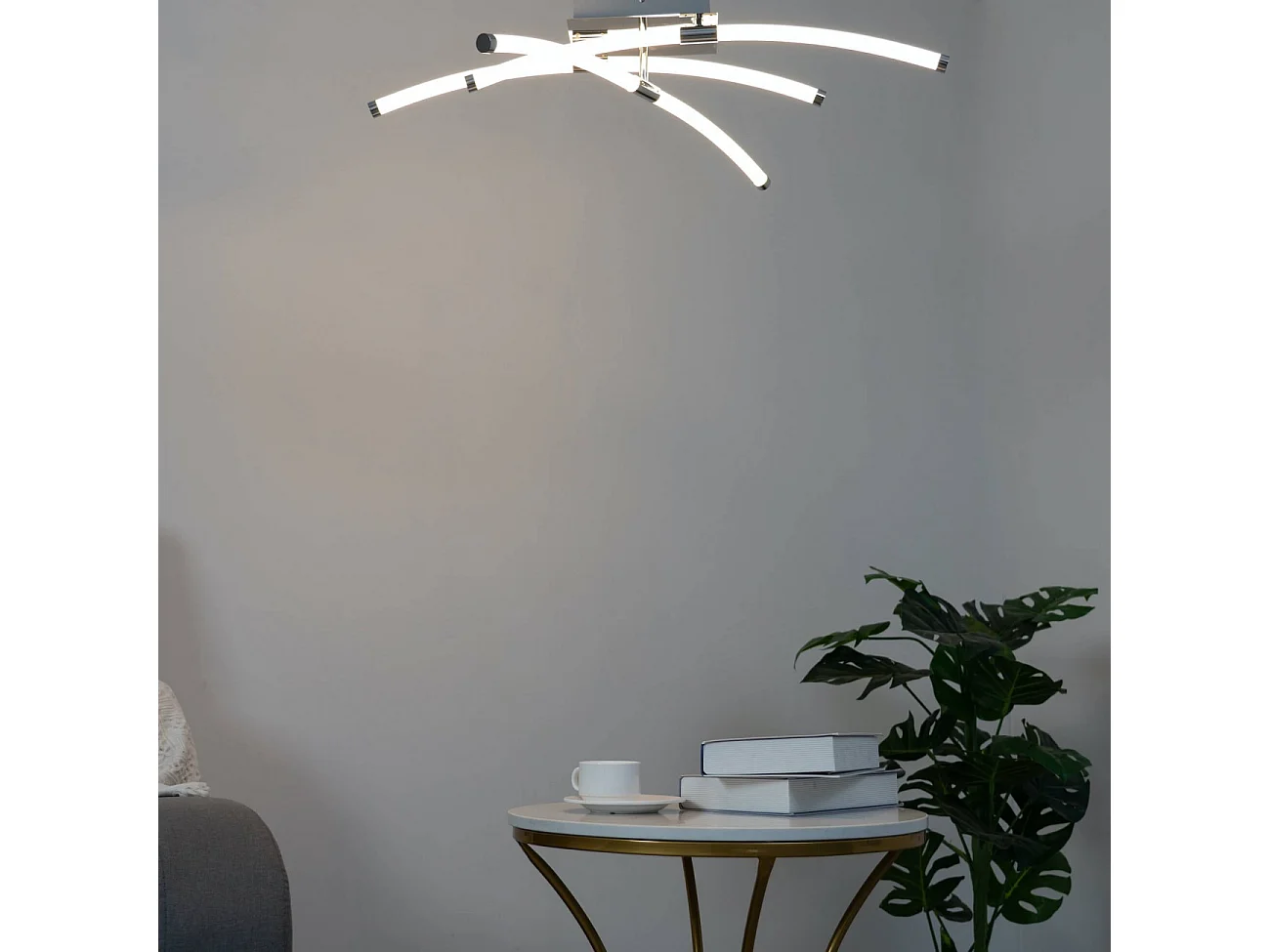 Plafonnier LED triple branche angle ajustable - Adrianna