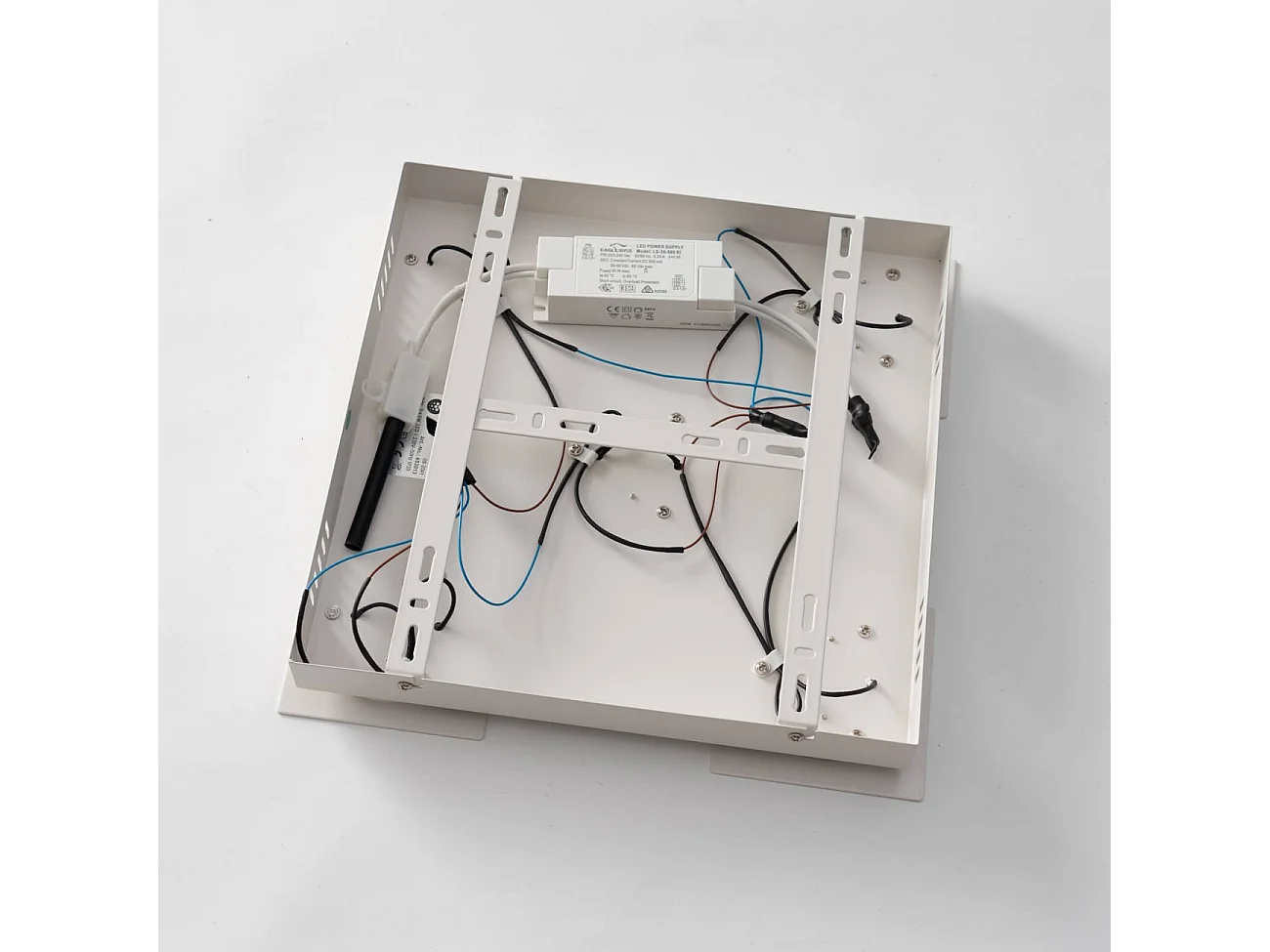 Plafonnier LED blanc carre L34 cm - Nova