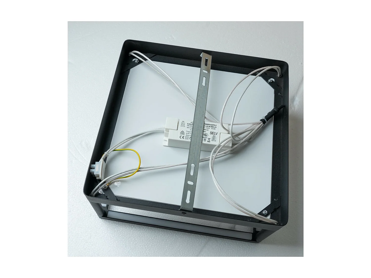 Plafonnier LED design rectangle noir - Stockholm