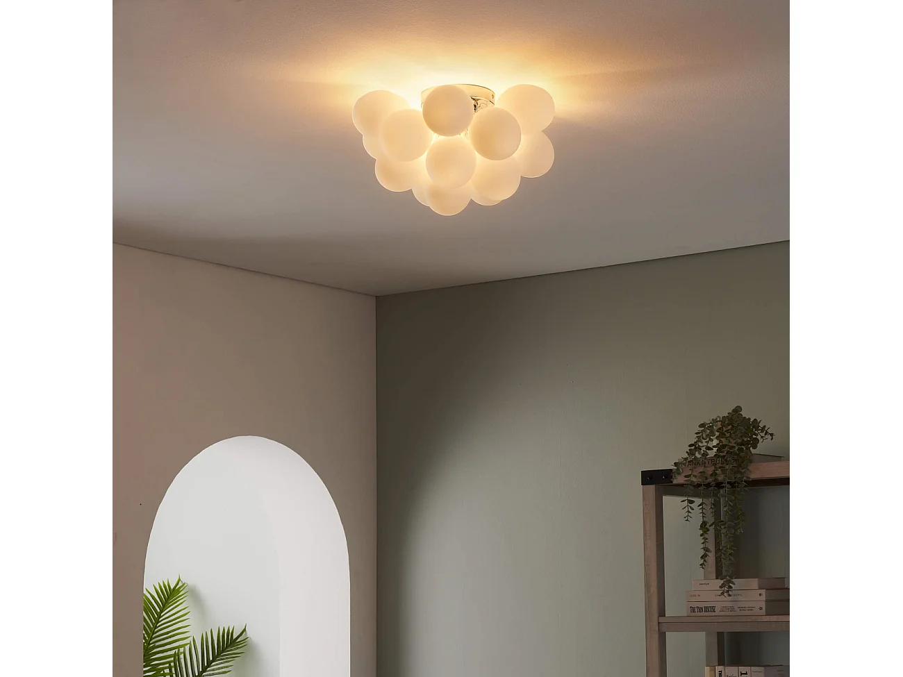 Plafonnier design grappe de 17 verres blancs - Bartali