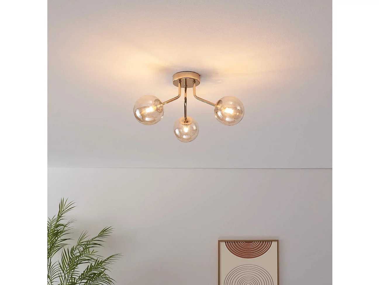 Plafonnier doré à 3 sphères en verre ambré - Ottavia