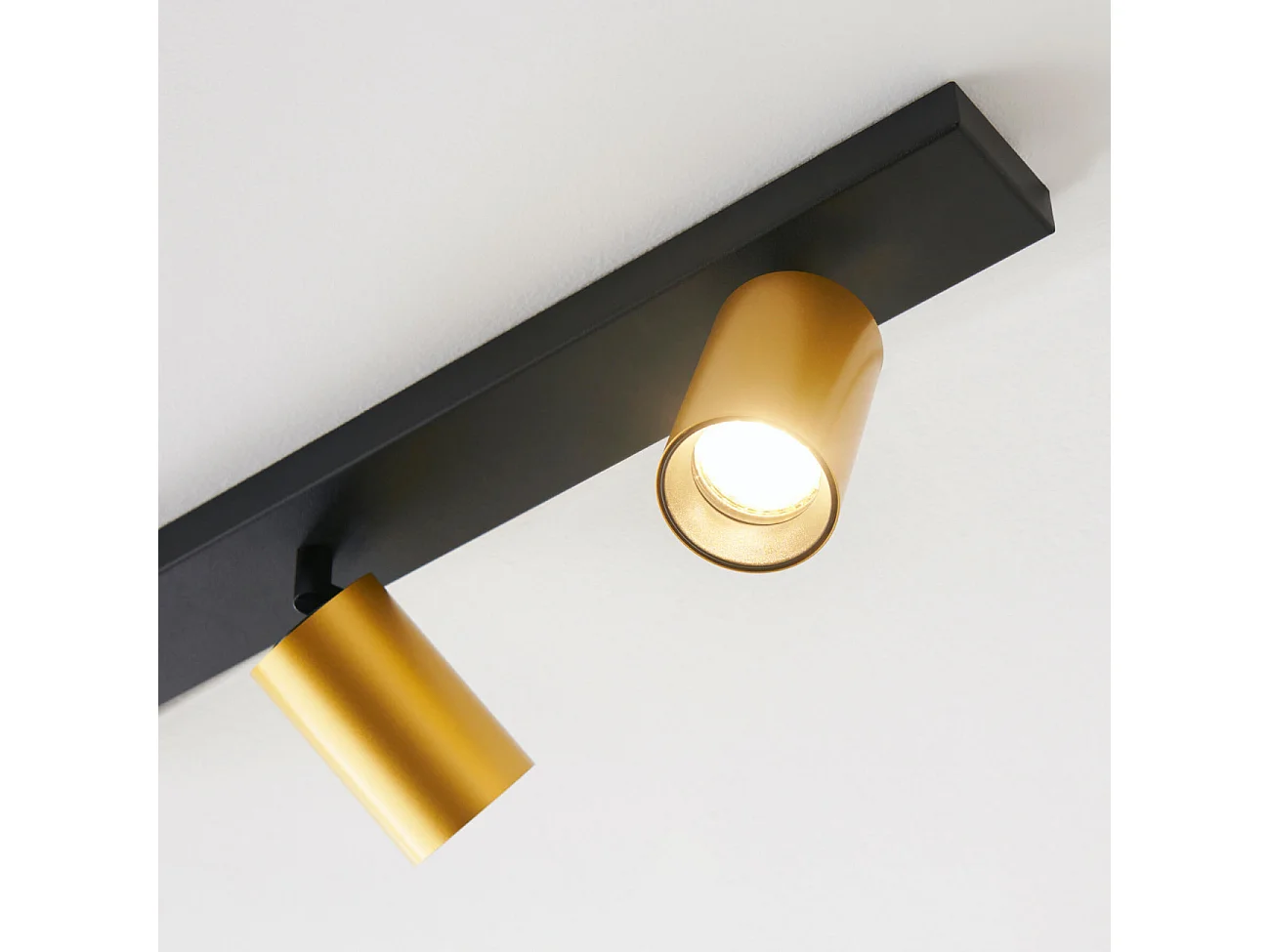 Plafonnier multi spots pivotants GU10 noir et doré - Lewis