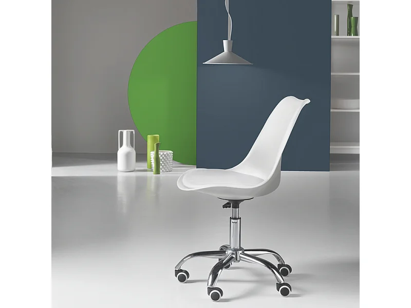 Chaise de bureau pivotante blanche "Dorian" en polypropylène avec assise en éco-cuir et base en métal chromé cm 49x47 82/96h