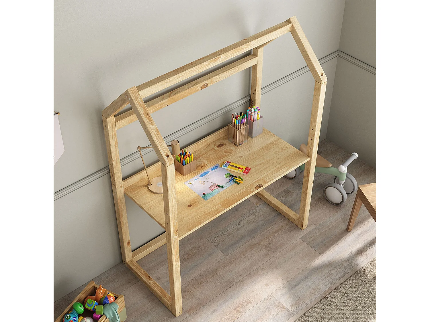 Bureau enfant évolutif TINA H 130 cm en bois massif coloris naturel en forme de maison de type Montessori