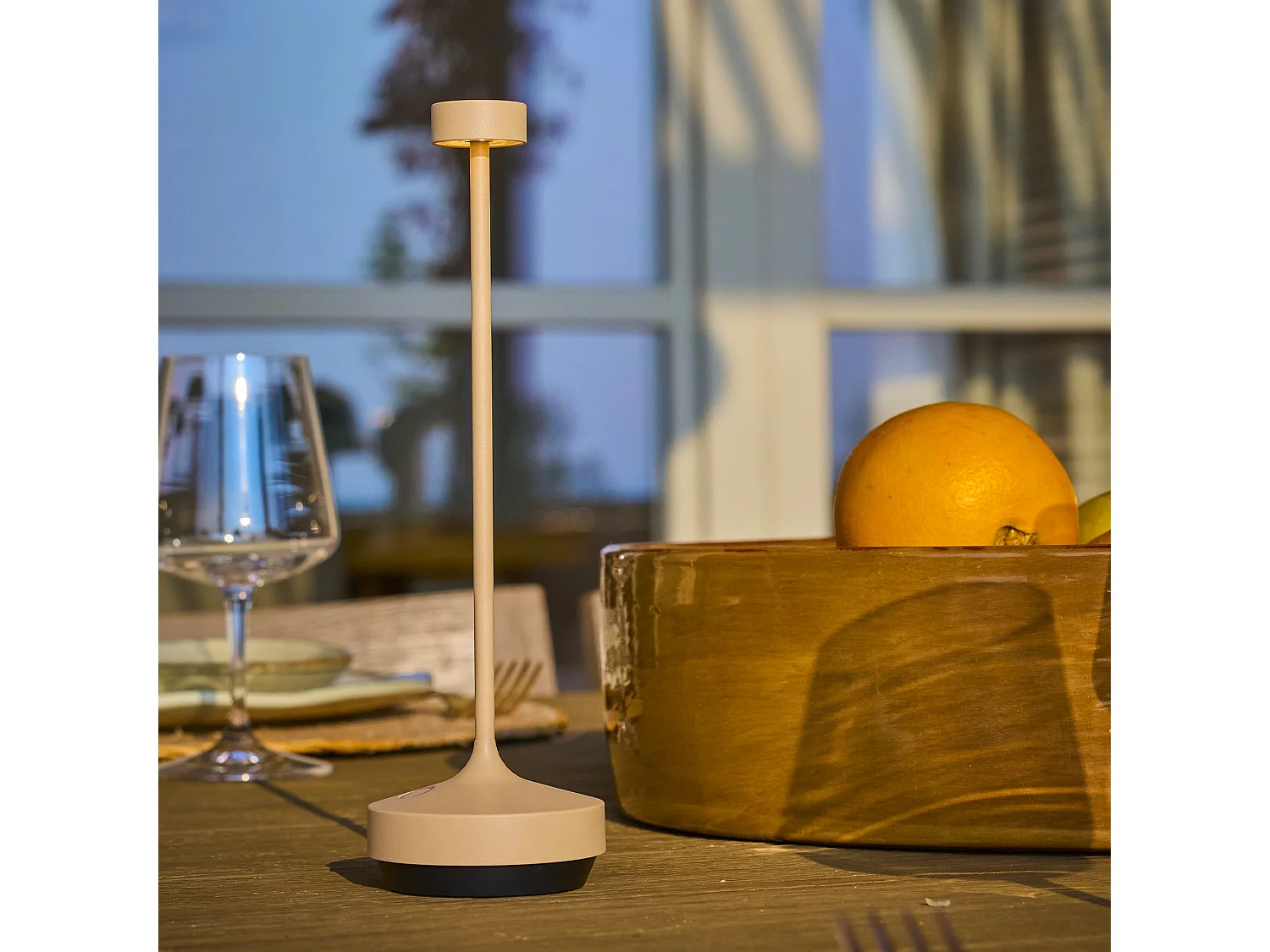 Lampe de table sans fil LED RUBY Crème Aluminium 25 cm