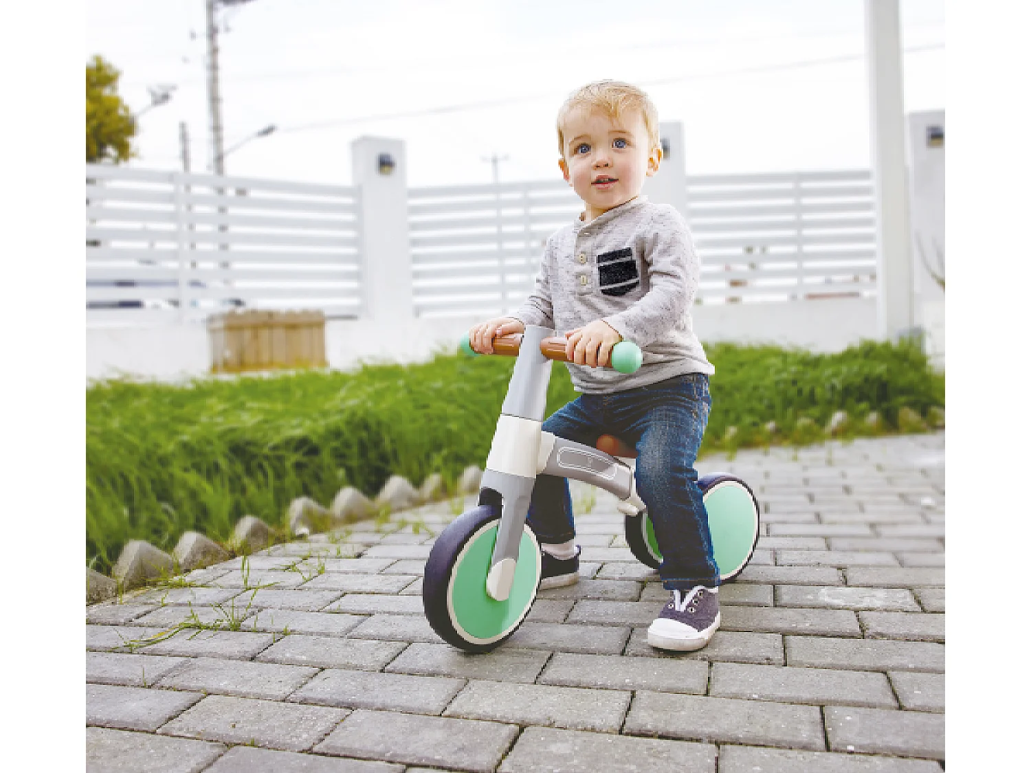 Draisienne premier tricycle - Vert pastel - 58 x 29,5 x 40 cm - À partir de 18 mois