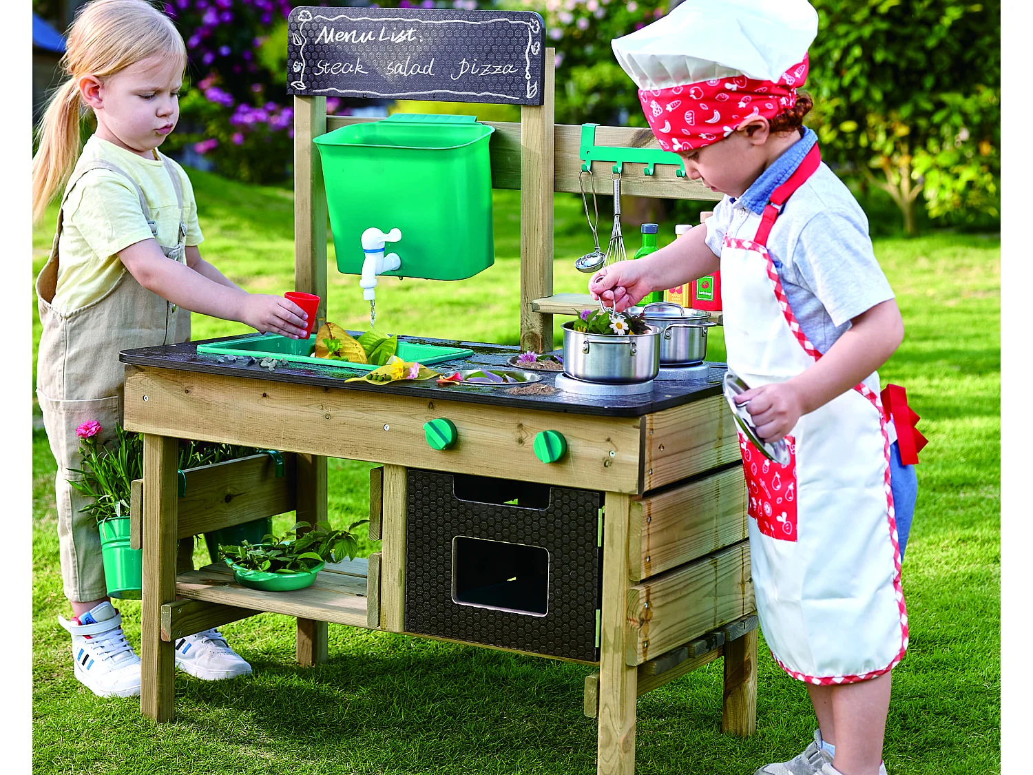 Cocina exterior para niños