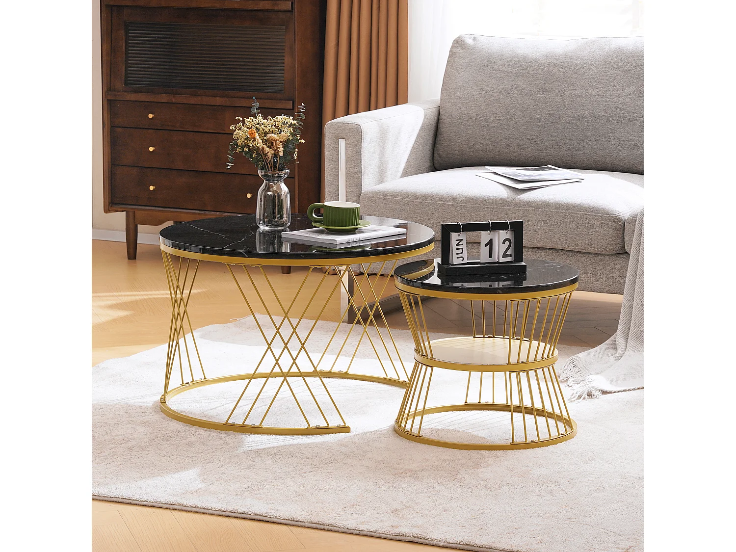 Ensemble table basse rondes gigogne haute brillance effet marbre noir structure couleur dorée KHED