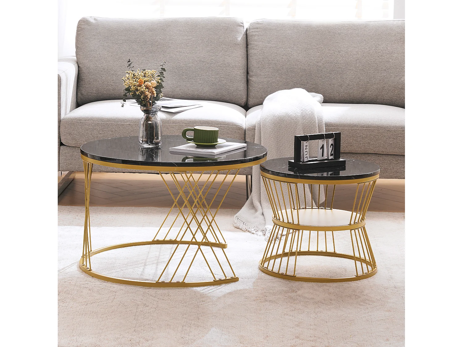 URBAN MEUBLE Ensemble table basse rondes gigogne haute brillance effet marbre noir structure couleur dorée