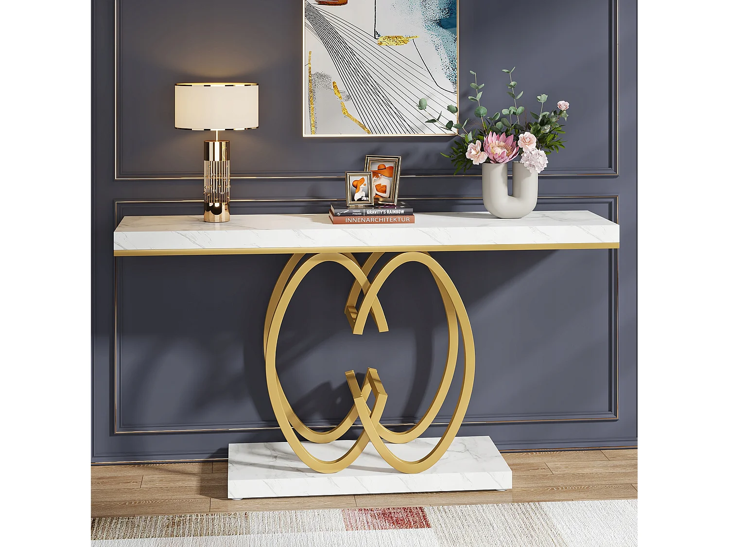 Consola de mesa dorada de 140 cm, Mesa de entrada moderna con patas de metal dorado en forma de doble C, Mármol blanco imitación