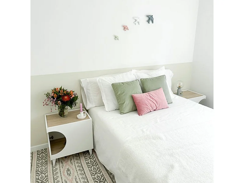 Mesita de noche Homely Pets Blanco - Roble