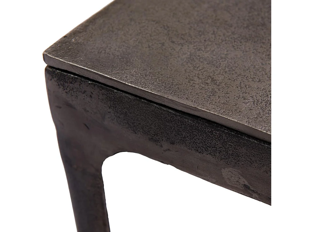 Table basse en aluminium