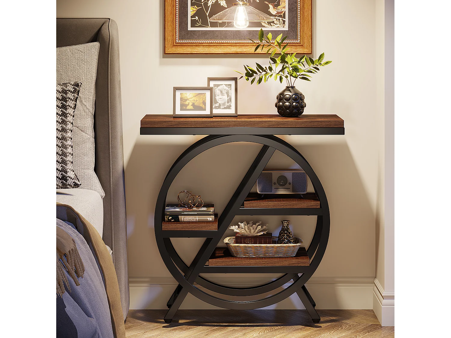 Mesa de apoio estreita com 3 níveis para sala de estar, mesa de apoio em madeira com estrutura geométrica de metal, mesa de cabeceira industrial e mesa de cabeceira