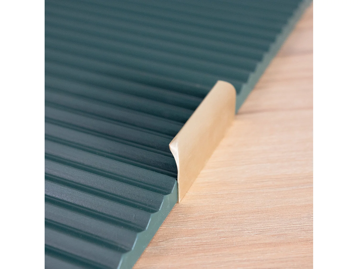 Meuble lavabo WENA, façades cannelées, Willy, 60x60x47 cm, Vert/Noyer