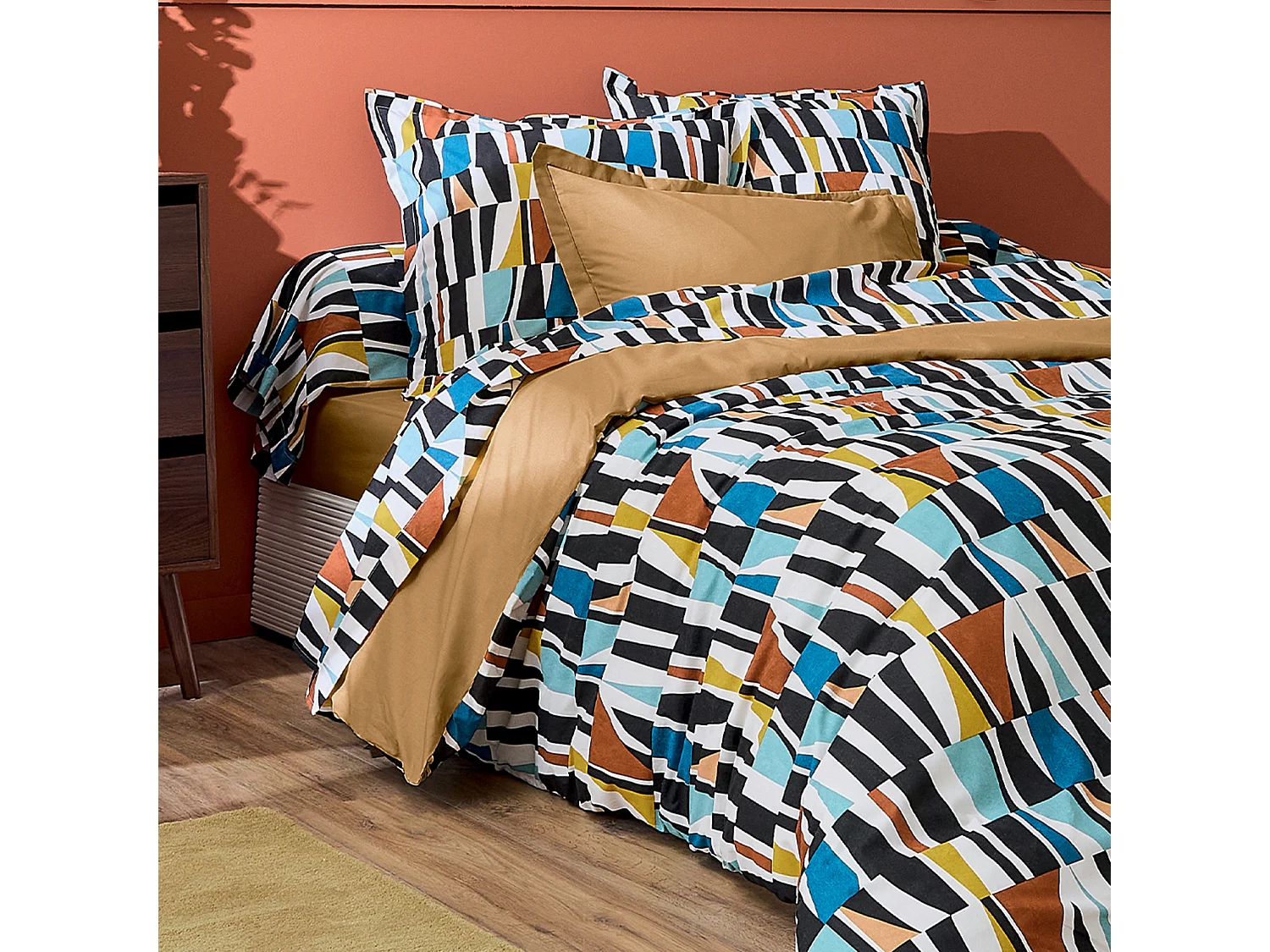 Bettwäschegarnitur aus Baumwolle mit geometrischem Muster, Bettbezüge + Kissenbezüge