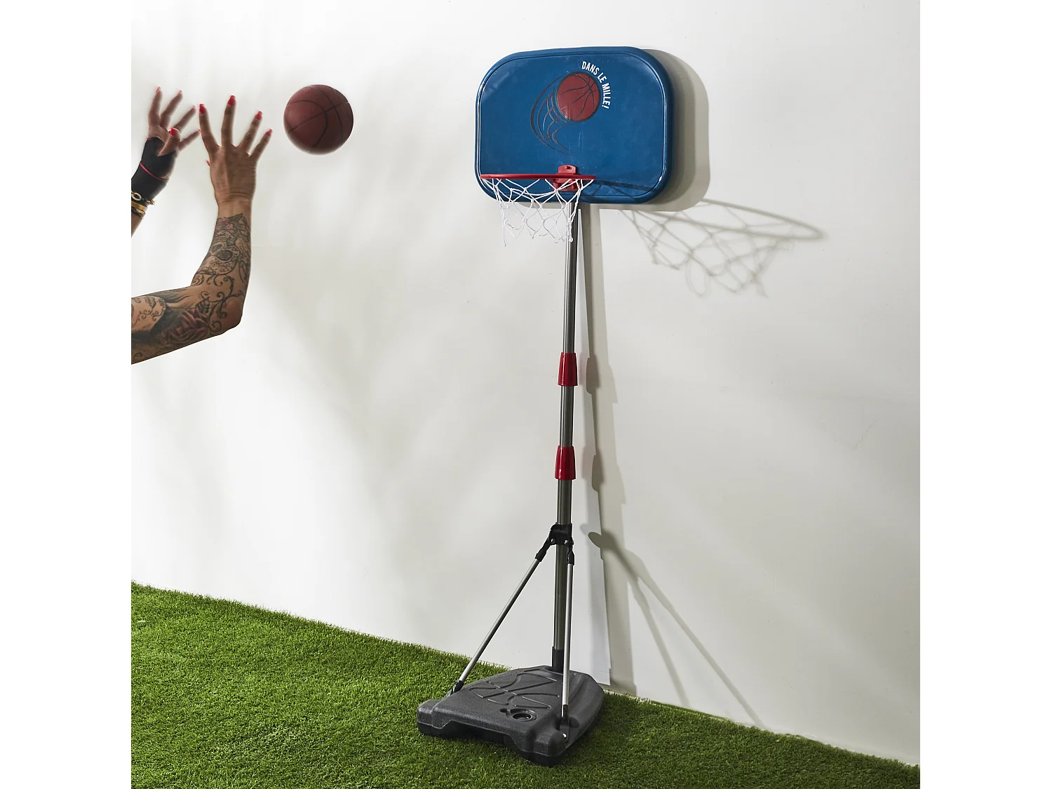 Jeu De Basketball Noir, Rouge, Blanc