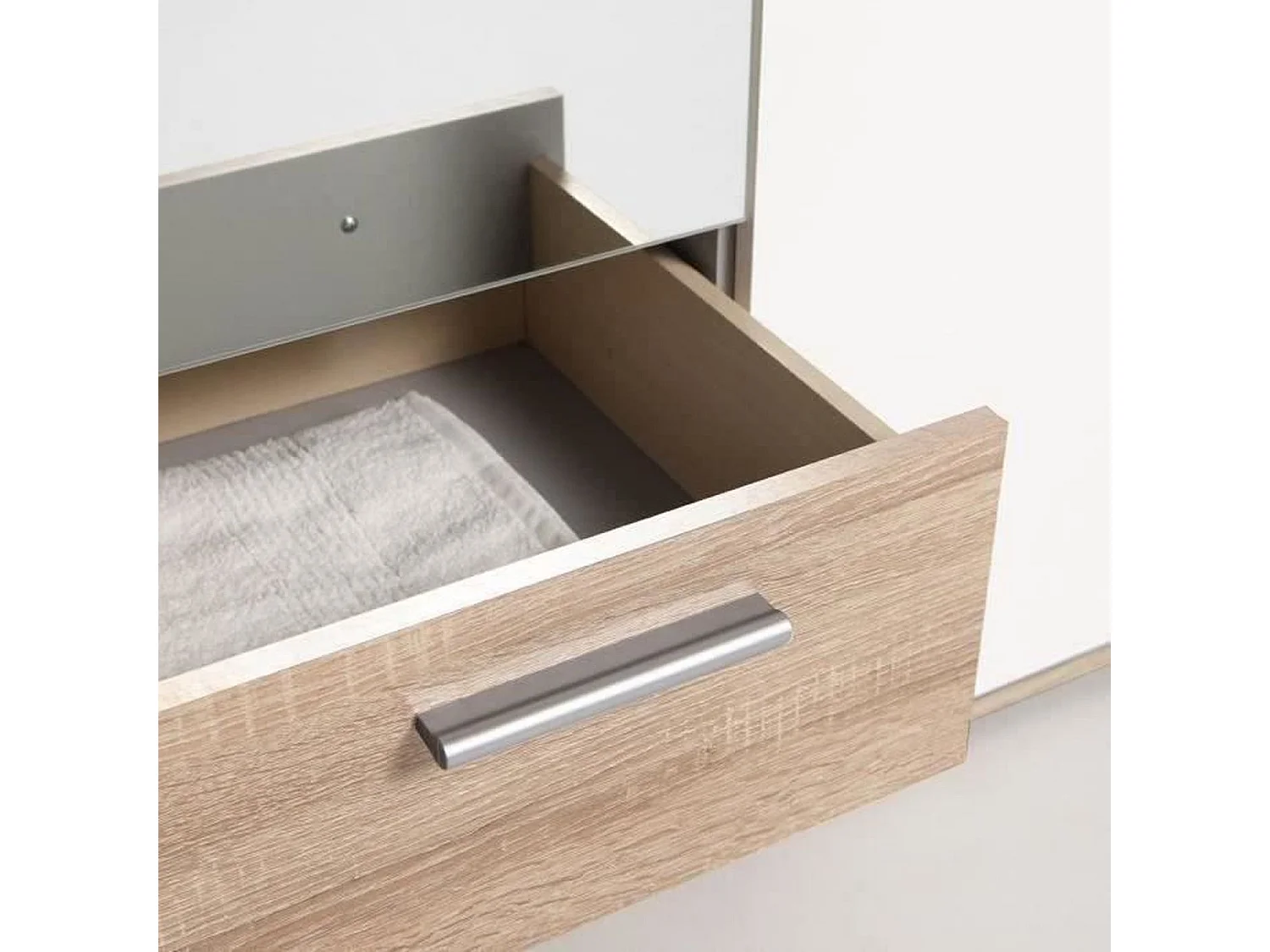 Armario Contemporáneo Blanco y Roble SELKEÄ - 3 Puertas, 2 Cajones - L 121 cm