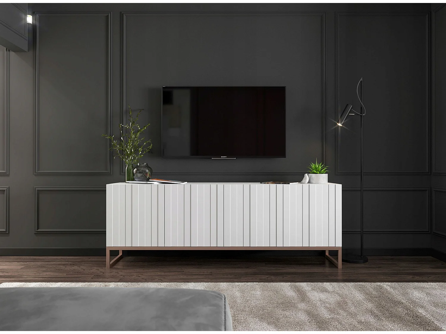 TV-Schrank mit 4 Türen – Korpus Mattweiß, gerillte Fronten Mattweiß – 150 cm, Metallgestell