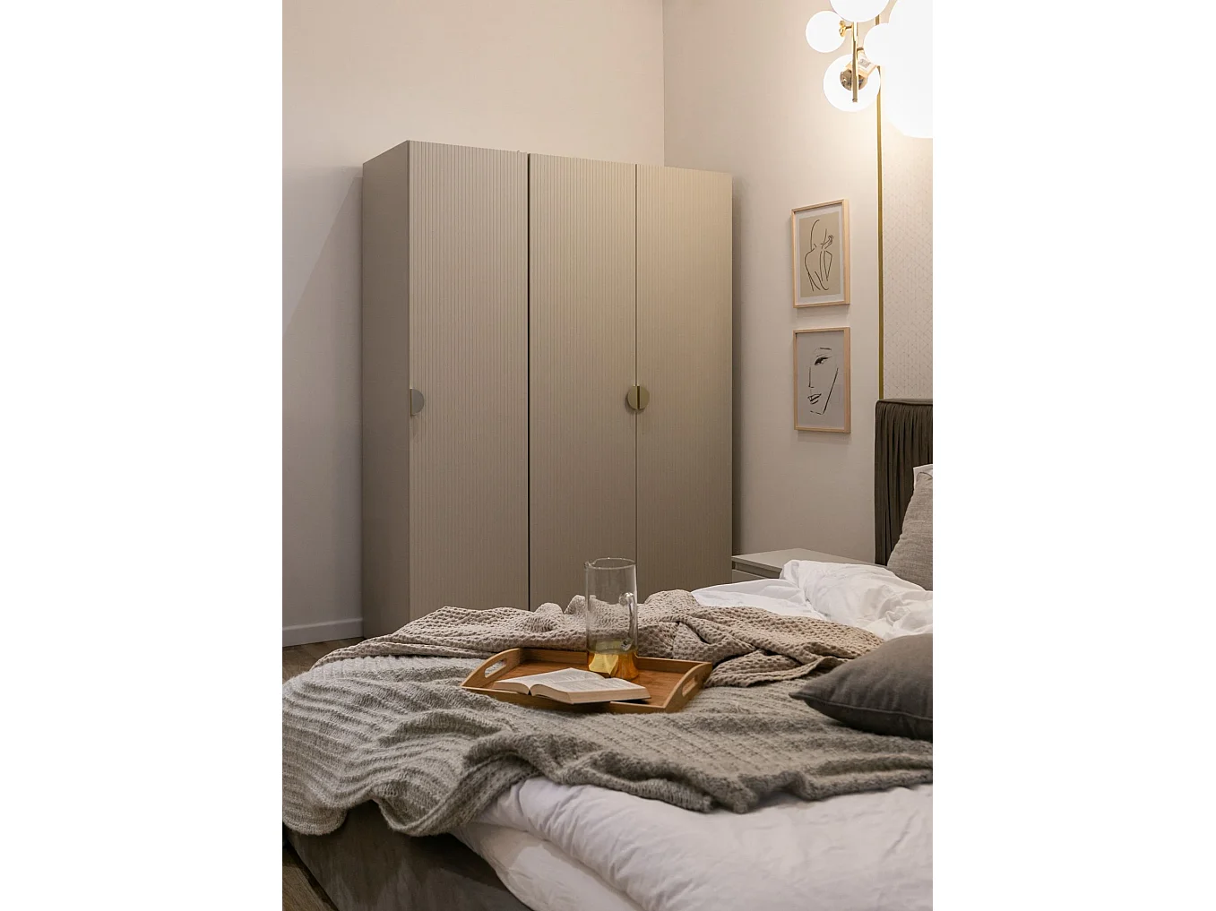 Kleiderschrank 3T mit Stange & Schubladen - 150 cm - greige - MOONIR