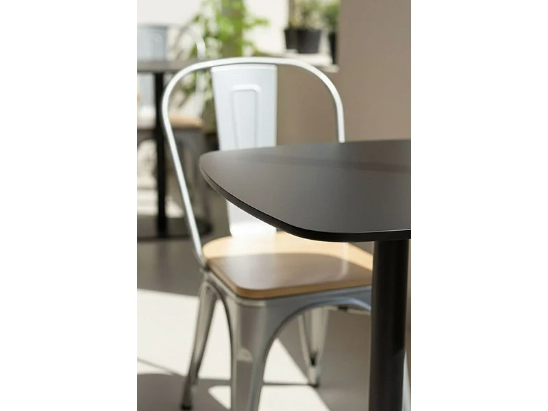 Estilo Nórdico - Mesa Sunset 80 cm - Negro