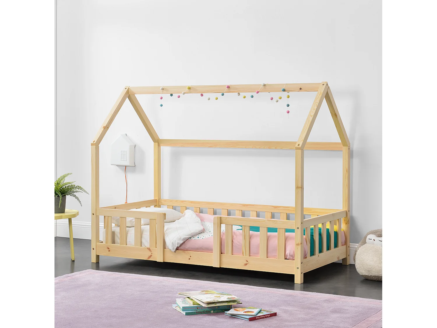 Lit d'Enfant Design Forme Maison Sisimiut Pin 140 x 70 cm Naturel [en.casa]
