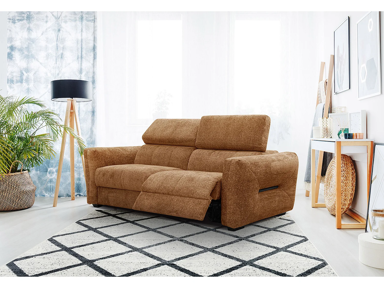CALVERA Sofa 3-Sitzer mit 1 Relaxfunktion und verstellbare Kopfstützen, dunkelorange