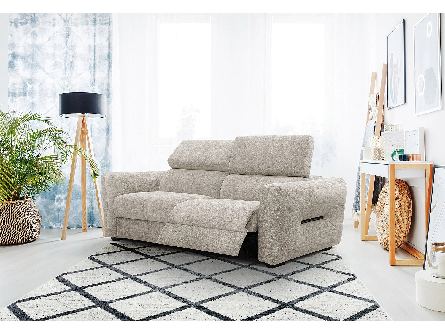 CALVERA Sofa 3-Sitzer mit 1 Relaxfunktion und verstellbare Kopfstützen, ecru