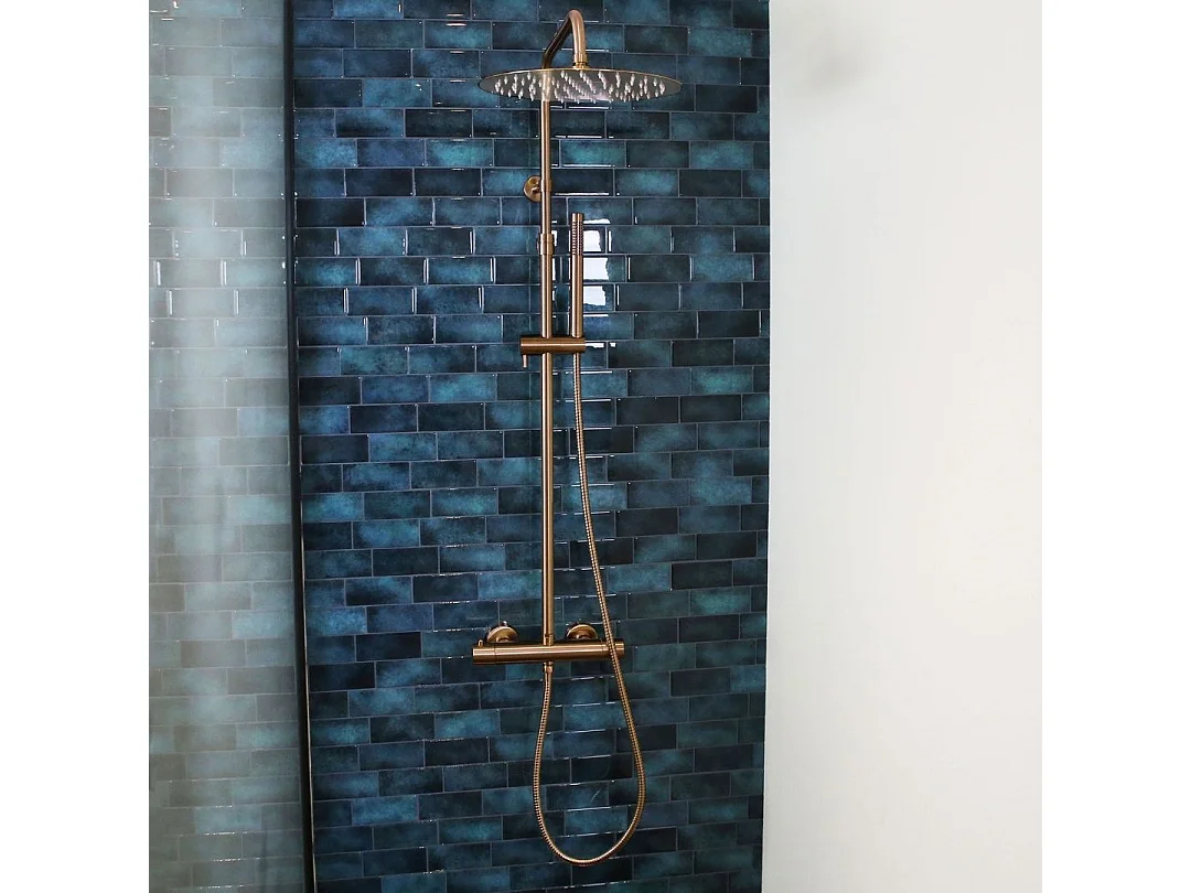 Luisa II Coluna de duche termostática em cobre escovado Essebagno