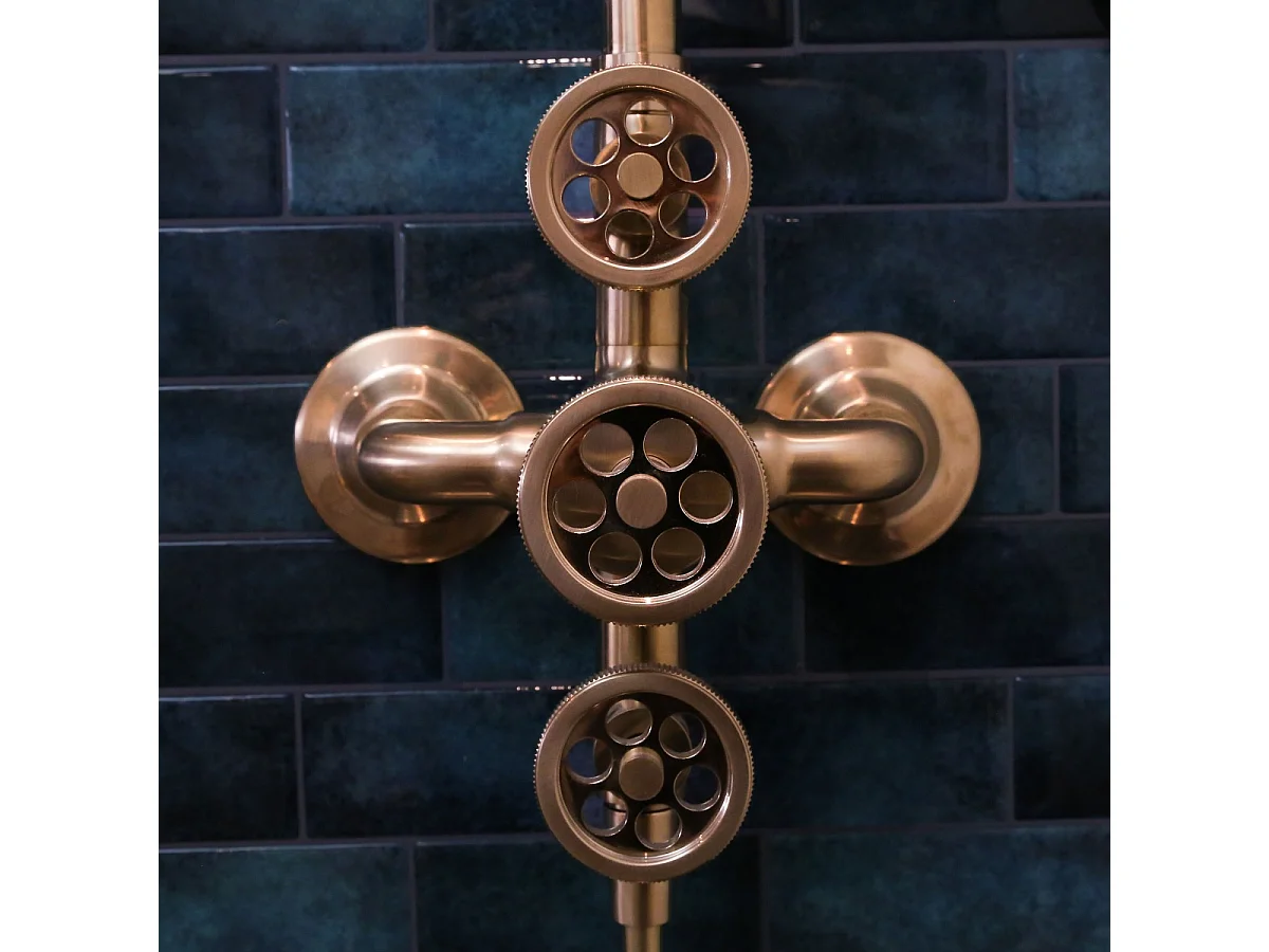 Indus colonne de douche thermostatique cuivre brossé - Essebagno