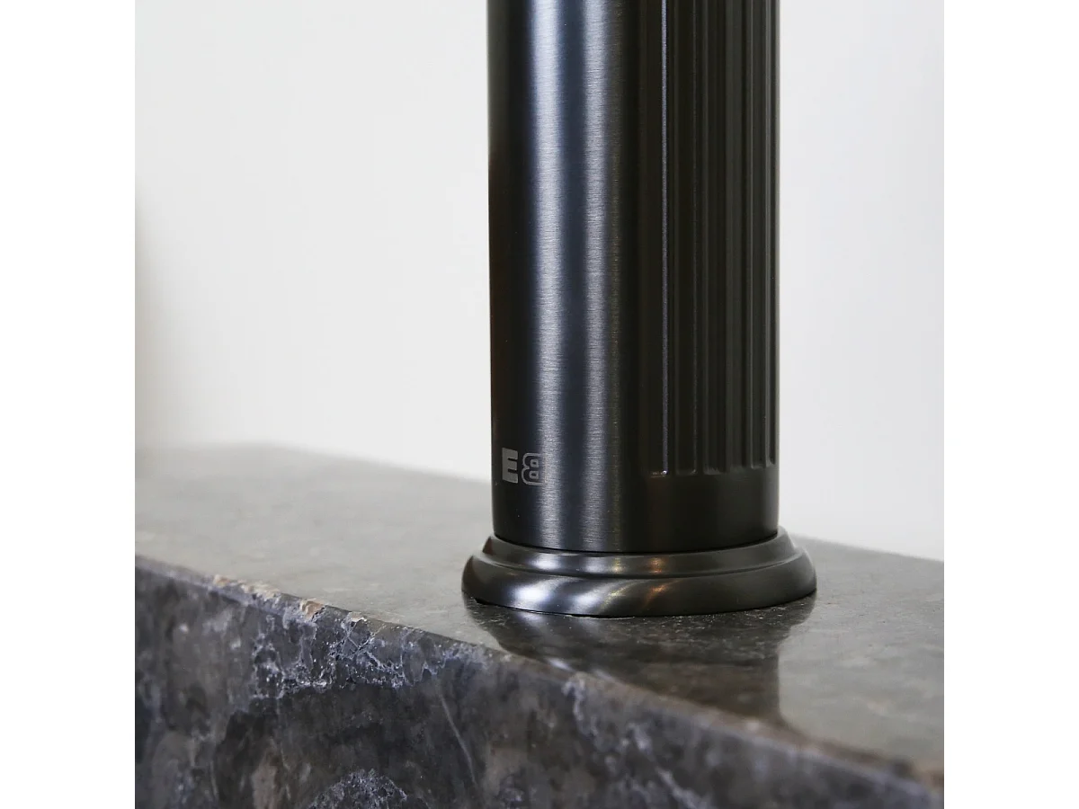 Louxor lage wastafelmengkraan gun metal grijs - Essebagno