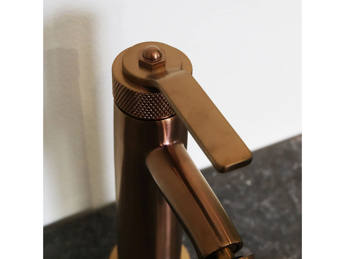 Molette mitigeur bidet cuivre brossé - Essebagno