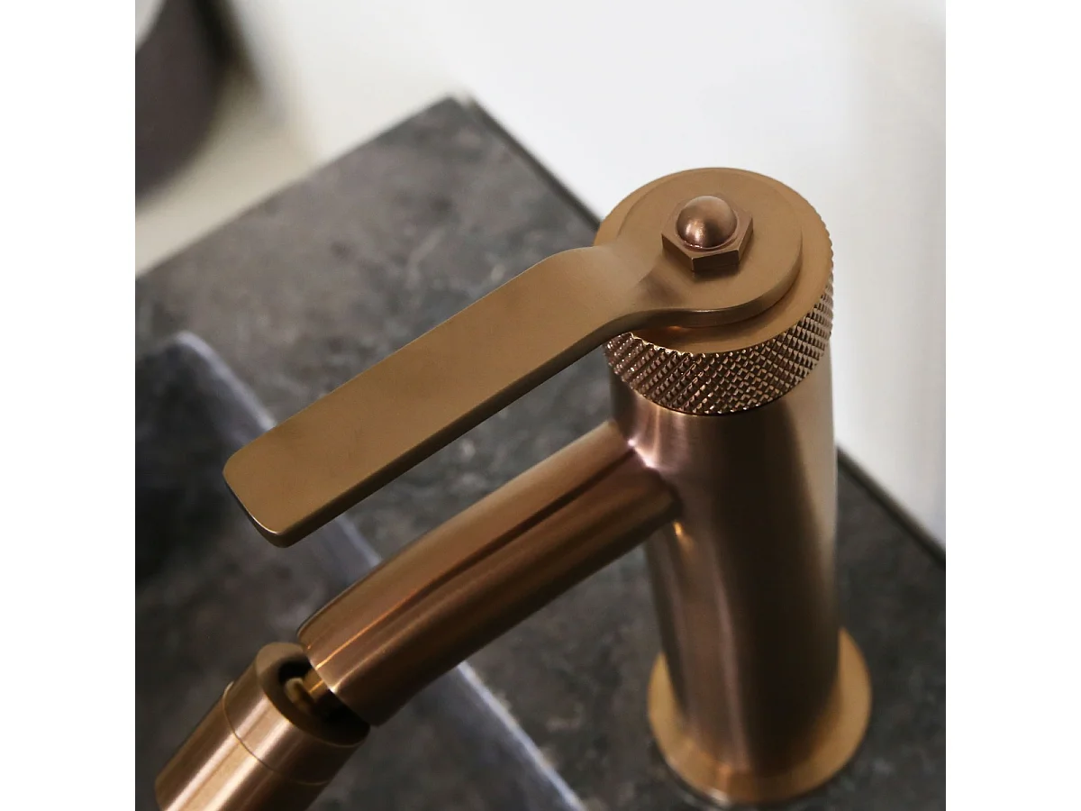 Molette mitigeur bidet cuivre brossé - Essebagno