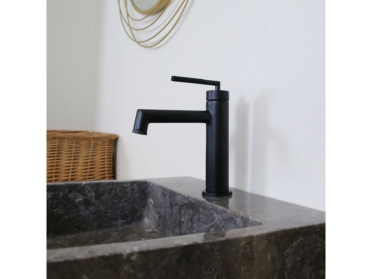 Portofino Torneira para lavatório baixo preto mate Essebagno