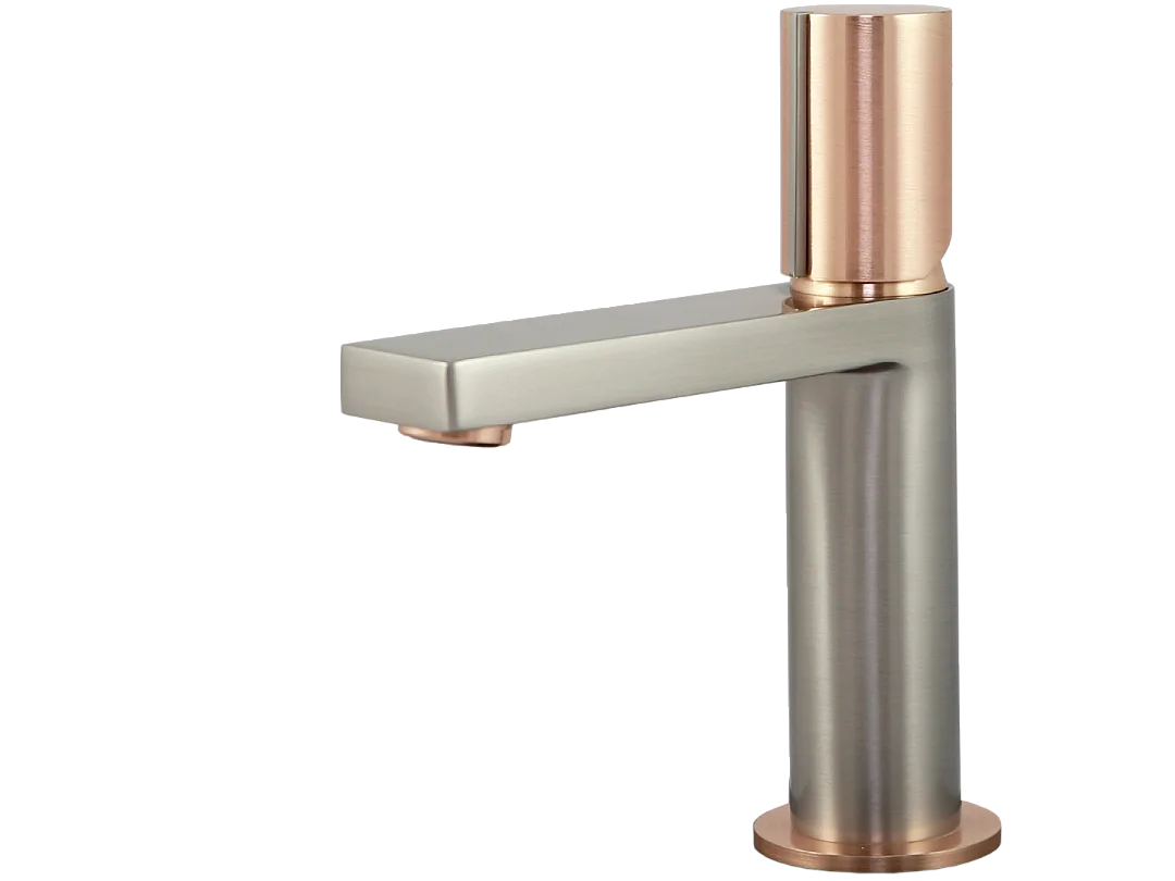 Allure Niedriger Waschtischmischer in Edelstahloptik und Roségold Essebagno