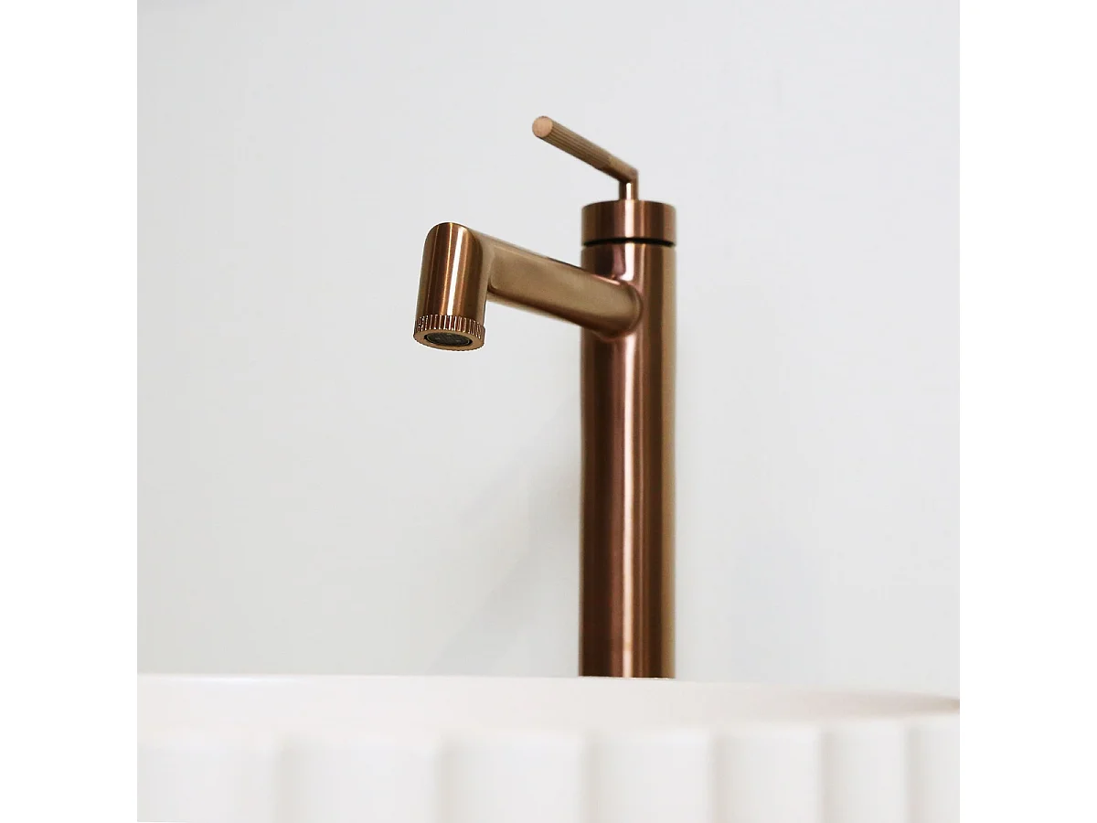 Portofino mitigeur lavabo haut cuivre brossé - Essebagno