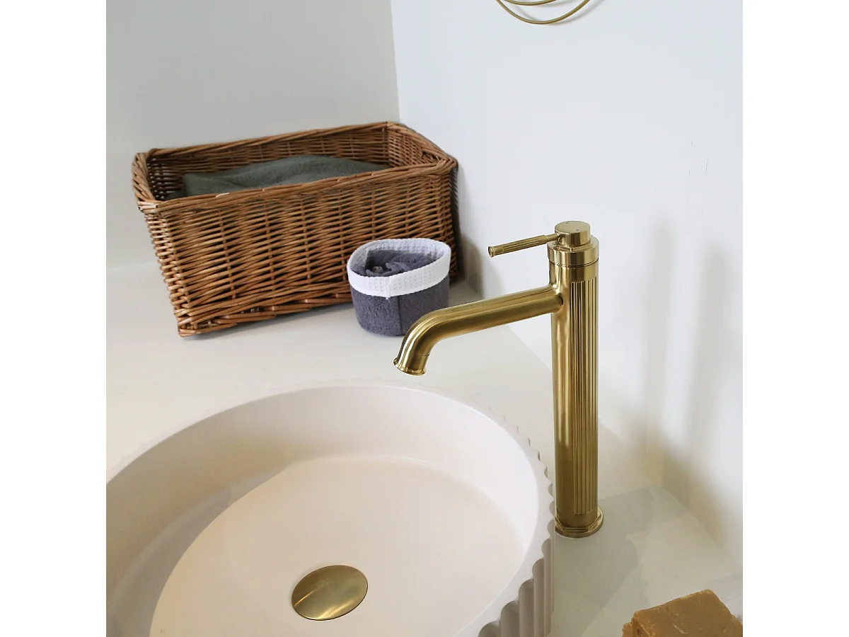 Art Deco Miscelatore per lavabo alto in oro spazzolato Essebagno
