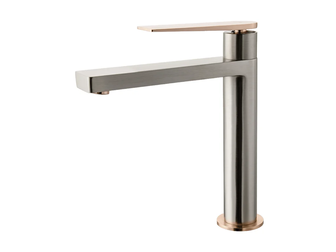 Allure mezclador alto de lavabo de acero inoxidable y oro rosa Essebagno