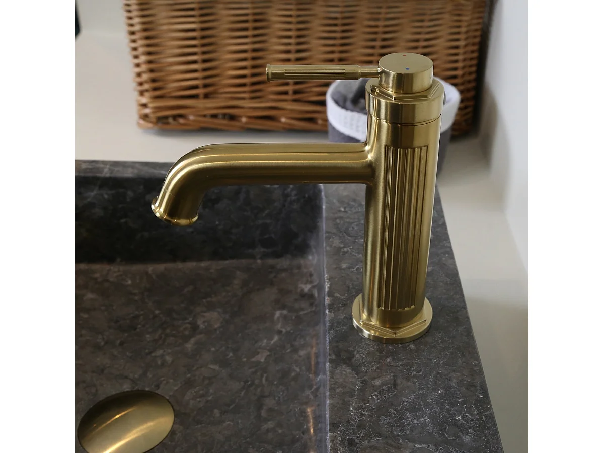 Art Deco Miscelatore per lavabo basso in oro spazzolato Essebagno