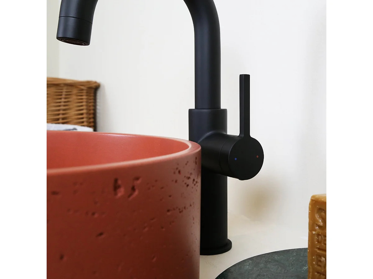 Reflet Waschtischmischer hoch schwarz matt Essebagno