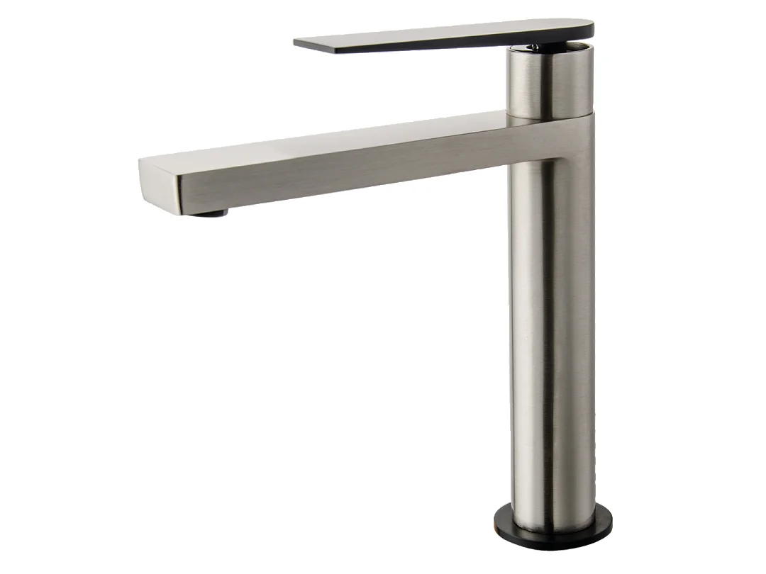 Allure hoher Waschtischmischer in Edelstahloptik und Schwarz Essebagno