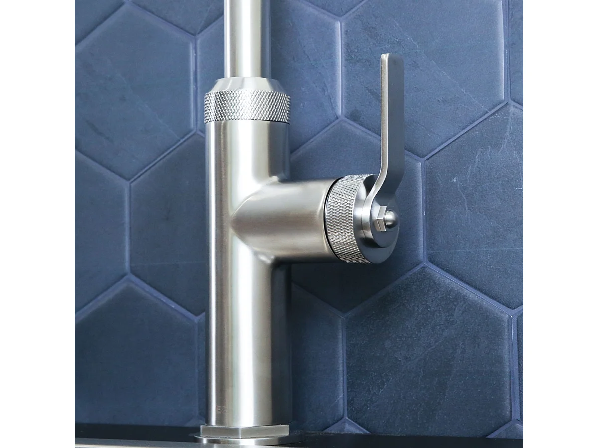 Molette Mezclador de fregadero de acero inoxidable Essebagno